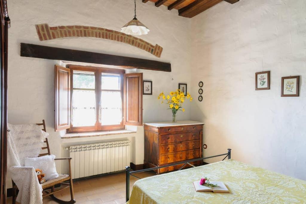Girasole Cottage Overlooking The Orcia Valley In Tuscany Радикофани Экстерьер фото