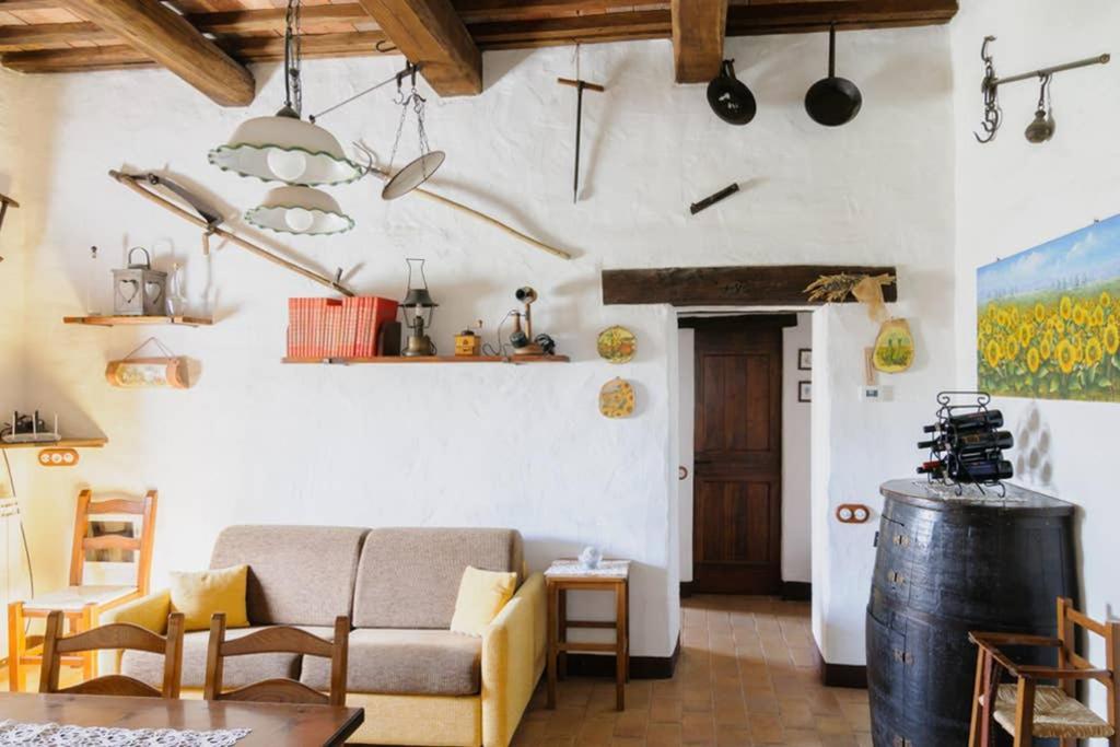Girasole Cottage Overlooking The Orcia Valley In Tuscany Радикофани Экстерьер фото